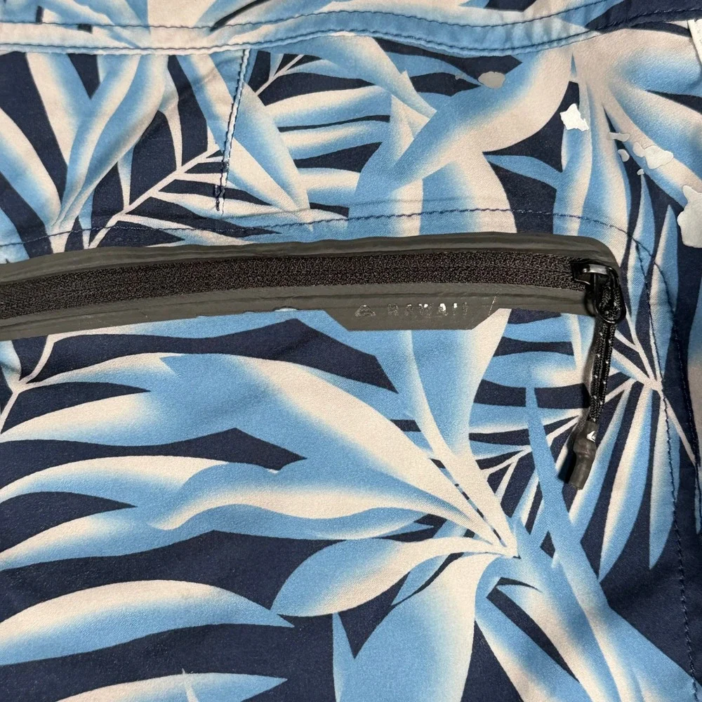 Quiksilver Mens Boardshorts Blue Tropical Palm Ombre Hawaii Surf Shorts Size 36